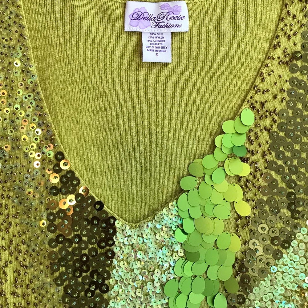 DELLA REESE Sequined Shell with Knit Back
